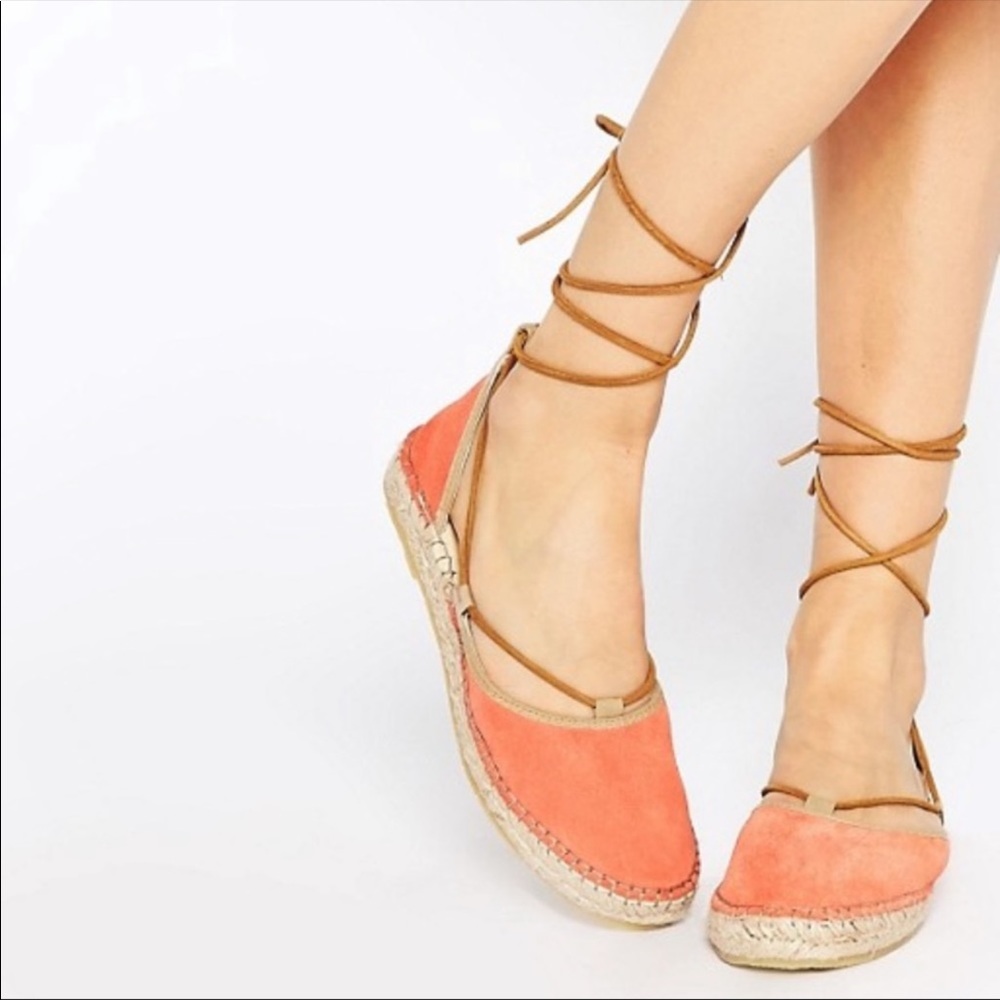 Free People Tie up Lace up Flat Shoes.